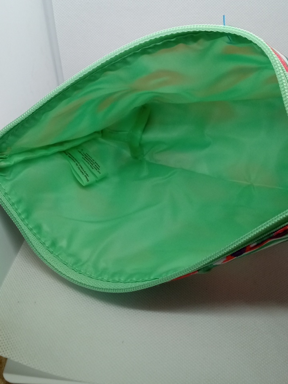 CLINIQUE MAKE UP BAG - Picture 8 of 8